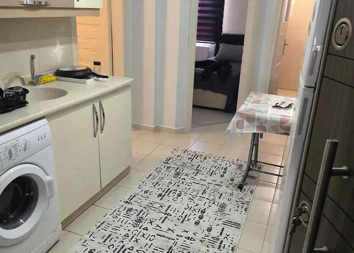 Pasha & Апартаменты Karaman